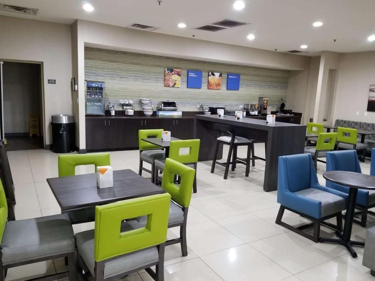 Surestay Plus By Best Western Corydon Екстериор снимка
