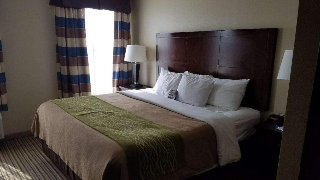 Surestay Plus By Best Western Corydon Екстериор снимка