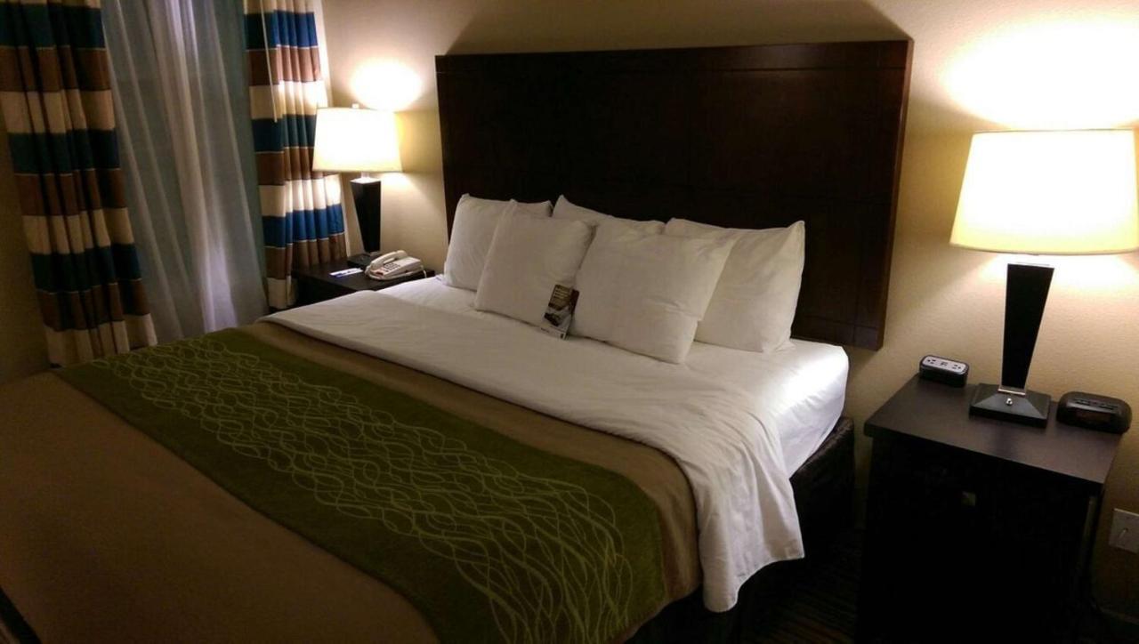 Surestay Plus By Best Western Corydon Екстериор снимка
